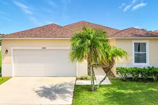 4882 Stone Acres Cir, Saint Cloud, FL 34771 - Photo 1