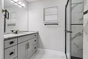 1011 Eiffel Ln, Kissimmee, FL 34759 - Photo 29