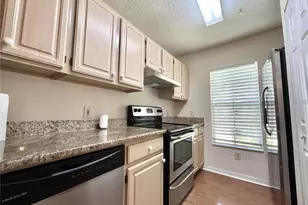 1930 Summer Club Dr, Oviedo, FL 32765 - Photo 3