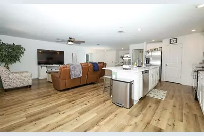 5325 Red Coral Circle, Mount Dora, FL 32757 - Photo 13