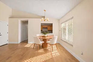 5449 Wood Crossing St, Orlando, FL 32811 - Photo 5