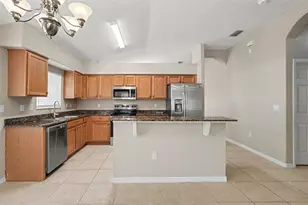 27722 Sugar Loaf Dr, Wesley Chapel, FL 33544 - Photo 7