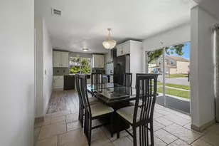 3409 Fox Crossing Dr, Kissimmee, FL 34741 - Photo 7