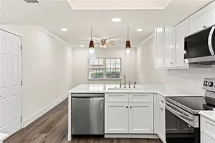 212 S Summerlin Ave, Orlando, FL 32801 - Photo 19