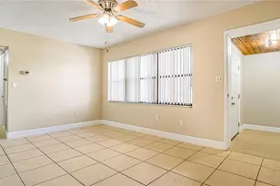 5717 Lawndale Rd, Orlando, FL 32808 - Photo 5
