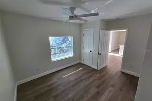 416 W Ianthe St, Tavares, FL 32778 - Photo 9