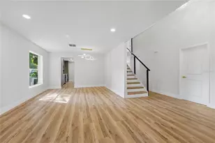 13044 Bellerive Ln, Orlando, FL 32828 - Photo 3
