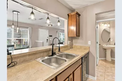 242 Carina Circle, Sanford, FL 32773 - Photo 9