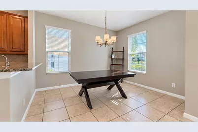 5209 Alligator Flag Lane, Orlando, FL 32811 - Photo 9
