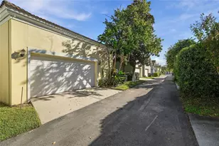 5326 Chatas Ln, Orlando, FL 32814 - Photo 29