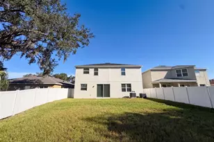 7607 Tangle Rush Dr, Gibsonton, FL 33534 - Photo 5
