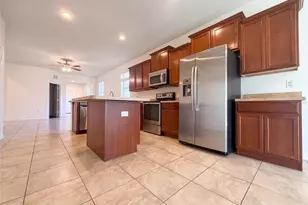 6308 Magnolia Park Blvd, Riverview, FL 33578 - Photo 7