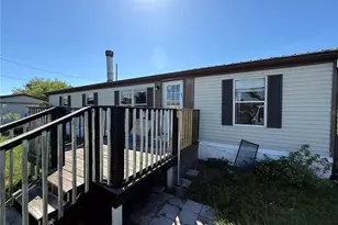 2001 Pine St, Saint Cloud, FL 34769 - Photo 1