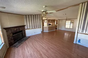 2001 Pine St, Saint Cloud, FL 34769 - Photo 3