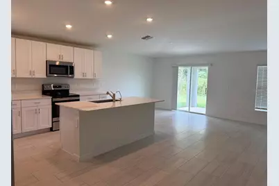 11429 Linden Depot Road, San Antonio, FL 33576 - Photo 9