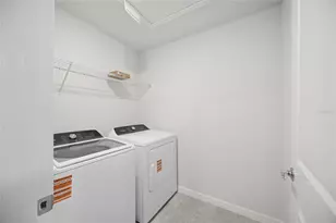 10537 Glowing Beacon St, Orlando, FL 32829 - Photo 23