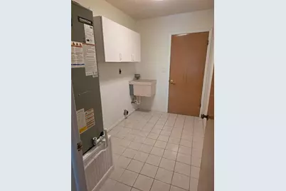 10617 Seminole Forest Street E, Seminole, FL 33778 - Photo 25