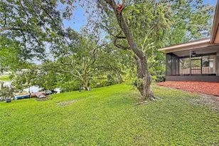 10617 Seminole Forest St E, Seminole, FL 33778 - Photo 29
