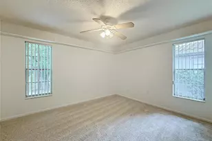 10617 Seminole Forest St E, Seminole, FL 33778 - Photo 21