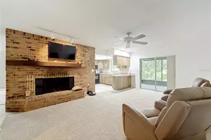 10617 Seminole Forest St E, Seminole, FL 33778 - Photo 3
