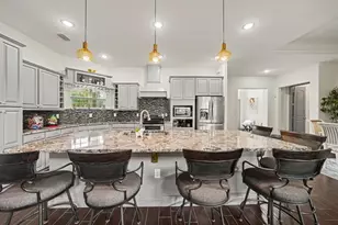 16206 E Shirley Shores Rd, Tavares, FL 32778 - Photo 17