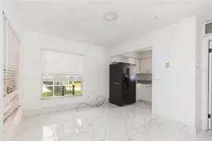 1718 E Mulberry Dr, Tampa, FL 33604 - Photo 5