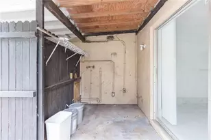 1718 E Mulberry Dr, Tampa, FL 33604 - Photo 23