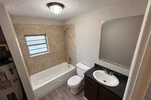 2006 W Hickory St, Lakeland, FL 33815 - Photo 11
