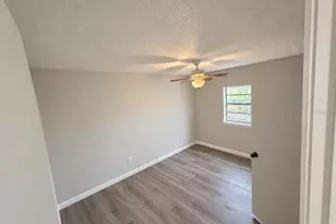 2006 W Hickory St, Lakeland, FL 33815 - Photo 9