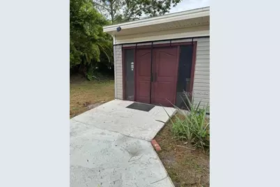 2810 61st Street, Sarasota, FL 34243 - Photo 1