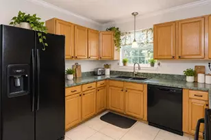 4386 Lake Underhill Rd, Orlando, FL 32803 - Photo 11