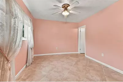 1215 56th Avenue Drive E, Bradenton, FL 34203 - Photo 17