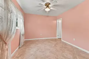 1215 56th Ave Dr E, Bradenton, FL 34203 - Photo 17