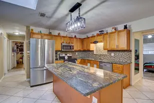 31126 Prestwick Ave, Sorrento, FL 32776 - Photo 7