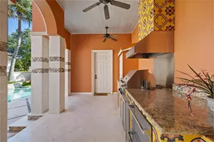 4912 Yacht Club, Tampa, FL 33616 - Photo 21