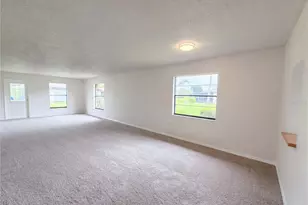 6410 Heritage Ln, Bradenton, FL 34209 - Photo 5