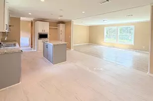 8143 Texas St, Jacksonville, FL 32220 - Photo 3