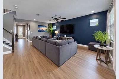 12112 Creek Preserve Drive, Riverview, FL 33579 - Photo 11