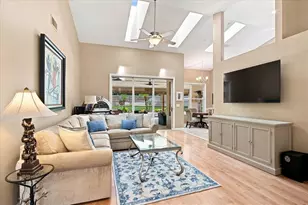 1660 Sweetwater W Cir, Apopka, FL 32712 - Photo 9