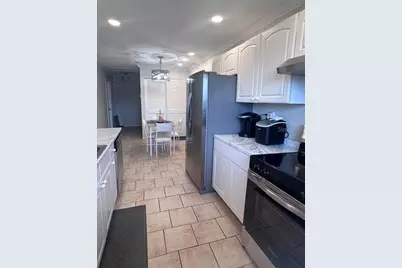 2948 Clark Road #224, Sarasota, FL 34231 - Photo 9