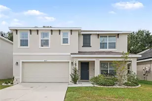 8693 Triumph Cir, Wildwood, FL 34785 - Photo 1