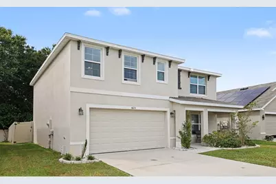 8693 Triumph Circle, Wildwood, FL 34785 - Photo 3