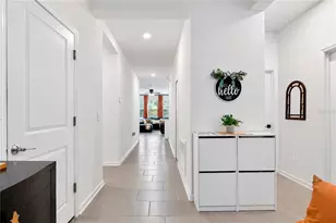 34024 Sky Blossom Cir, Leesburg, FL 34788 - Photo 5