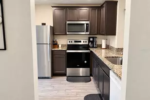 1373 East Pkwy, Deland, FL 32724 - Photo 9
