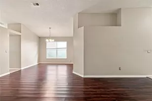 562 Short Pine Cir, Orlando, FL 32807 - Photo 3