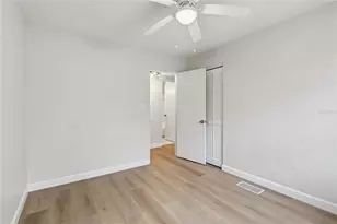 7040 Lake Dr, Orlando, FL 32809 - Photo 27