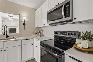 7040 Lake Dr, Orlando, FL 32809 - Photo 19