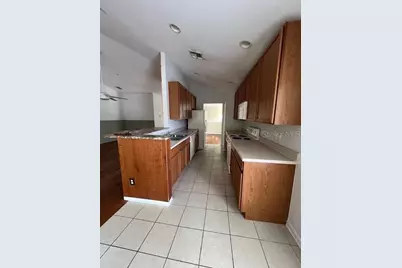 2511 Metro Sevilla Drive #101, Orlando, FL 32835 - Photo 7