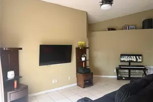7912 Antibes Ct, Orlando, FL 32825 - Photo 3