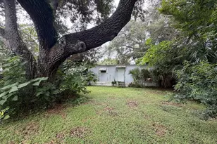 7023 50th Ave S, Tampa, FL 33619 - Photo 13